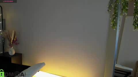 Snapshot of ava_sterling chatting on 05/05/26, 01:13 ava_sterling online show from 05/05/26, 01:13