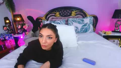 avaaaddamss online show from 02/09/26, 10:08