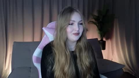 Snapshot of avabitoni chatting on 02/24/26, 07:28 avabitoni online show from 02/24/26, 07:28