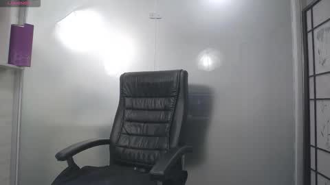    online show from 02/03/26, 06:40