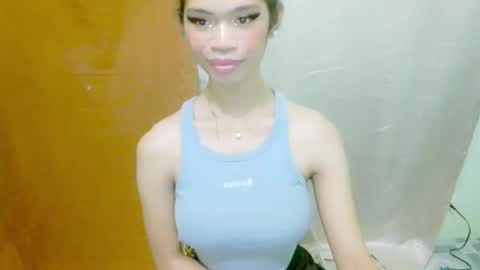 avacadaxcx online show from 10/14/25, 01:34