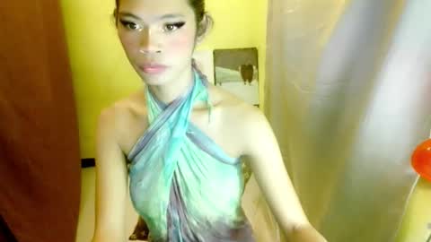 avacadaxcx online show from 11/01/25, 09:28