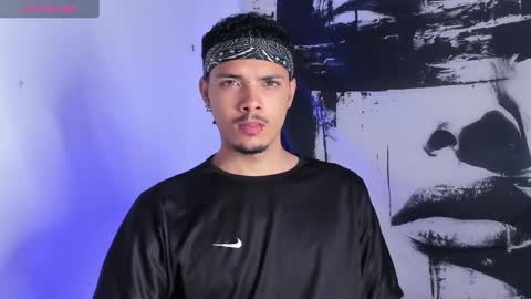 Snapshot of avaggi chatting on 09/22/25, 10:23 Avaggi online show from 09/22/25, 10:23