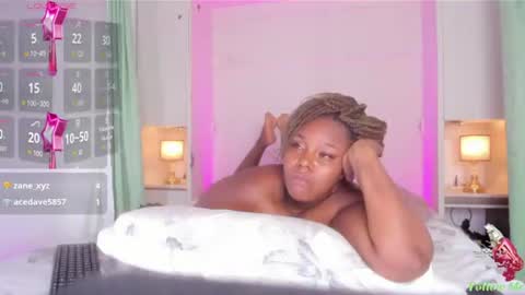 Snapshot of avajamess_ chatting on 06/20/26, 11:51 EVA online show from 06/20/26, 11:51