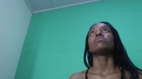 Snapshot of avalericherrycm101 chatting on 10/28/25, 03:54 avalericherrycm101 online show from 10/28/25, 03:54