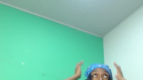 Snapshot of avalericherrycm101 chatting on 11/02/25, 03:53 avalericherrycm101 online show from 11/02/25, 03:53