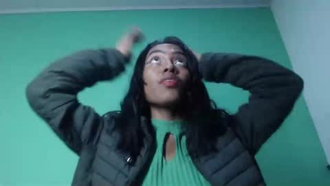 Snapshot of avalericherrycm101 chatting on 11/21/25, 04:11 avalericherrycm101 online show from 11/21/25, 04:11