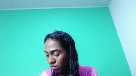 Snapshot of avalericherrycm101 chatting on 11/26/25, 02:01 avalericherrycm101 online show from 11/26/25, 02:01