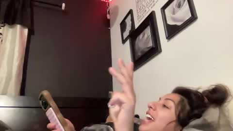 Ava Monroe online show from 12/18/25, 09:04