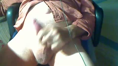 avan05 online show from 01/27/25, 12:43