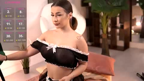 AvaReed online show from 11/19/25, 05:07