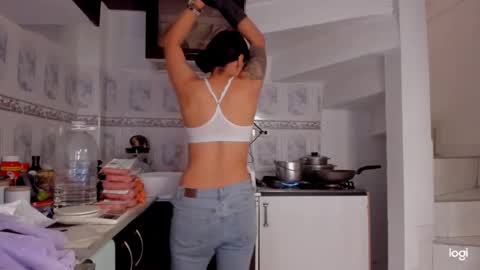 Valery -- online show from 12/13/24, 09:09