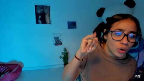 Valery -- online show from 02/07/25, 02:19