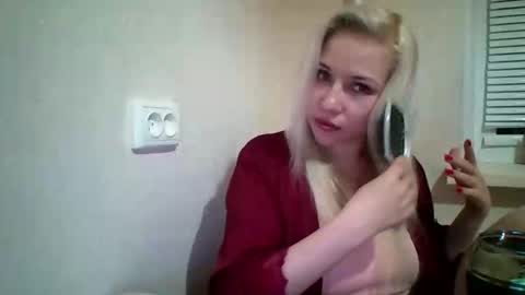 avenixx online show from 09/20/25, 11:50