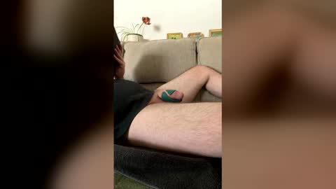 Snapshot of average_stag chatting on 02/01/26, 06:06 average_stag online show from 02/01/26, 06:06