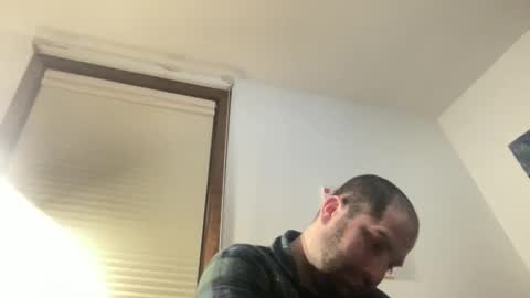 Snapshot of averagejoe345977 chatting on 02/08/26, 04:38 averagejoe345977 online show from 02/08/26, 04:38