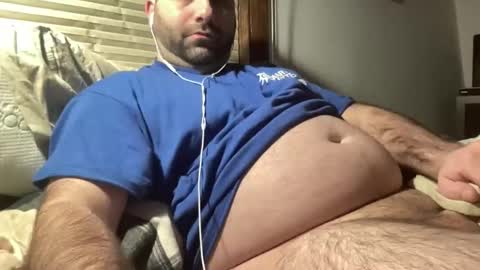 Snapshot of averagejoe345977 chatting on 02/21/26, 07:53 averagejoe345977 online show from 02/21/26, 07:53