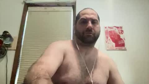 Snapshot of averagejoe345977 chatting on 02/24/26, 06:28 averagejoe345977 online show from 02/24/26, 06:28