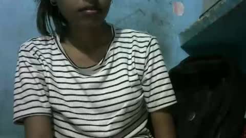 avery_lust01 online show from 02/12/26, 09:04