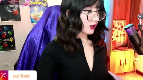 Saraaaa independent model 3 online show from 12/05/24, 08:11