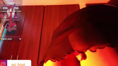 Saraaaa independent model 3 online show from 10/03/25, 08:33