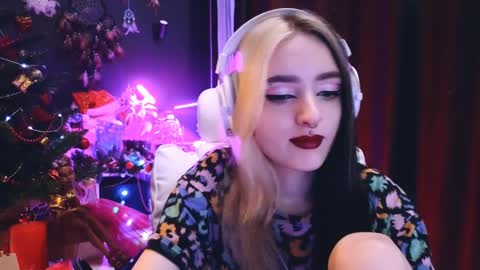 Avriel online show from 01/09/25, 02:01