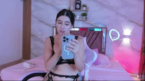 Avigail  online show from 04/11/26, 06:45