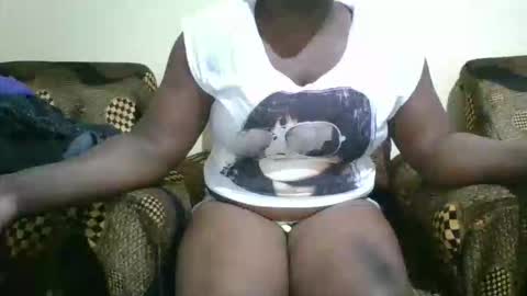 avril254 online show from 10/12/25, 03:22