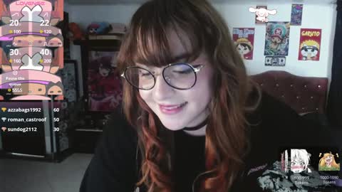 Snapshot of avril2809 chatting on 12/15/24, 03:56 Abril online show from 12/15/24, 03:56