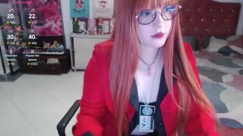 Snapshot of avril2809 chatting on 10/24/25, 02:30 Abril online show from 10/24/25, 02:30