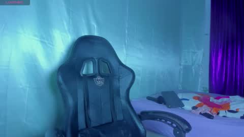 avril_jonson online show from 03/08/26, 02:04