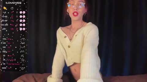 avril_pearly_ online show from 02/15/25, 10:52