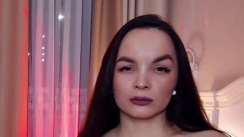 Avrora Inst online show from 11/17/25, 06:35