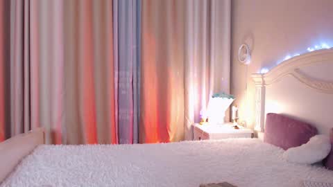 Avrora Inst online show from 02/06/26, 12:59