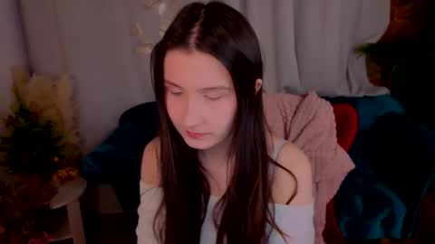 Avrora online show from 01/12/26, 01:05