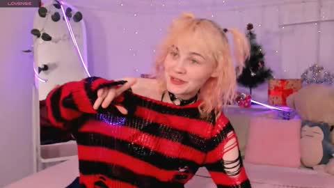 Awi online show from 12/14/25, 09:41