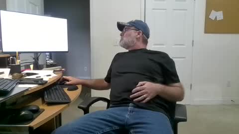 Snapshot of awesnead chatting on 07/22/26, 05:05 awesnead online show from 07/22/26, 05:05