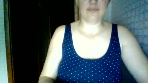 awesomeladyy online show from 06/15/26, 06:59