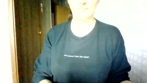 awesomeladyy online show from 06/16/26, 08:39