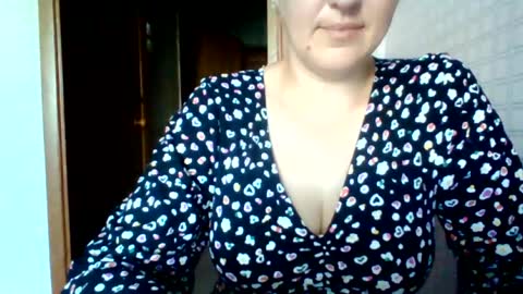 awesomeladyy online show from 08/01/26, 08:35