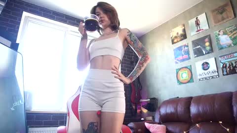 Alice online show from 03/08/25, 09:17