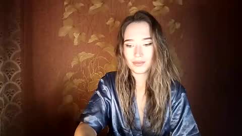 Awora Wolf online show from 10/18/25, 07:58