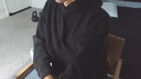 Snapshot of awwdi1 chatting on 12/17/24, 01:49 Edward Skellington online show from 12/17/24, 01:49