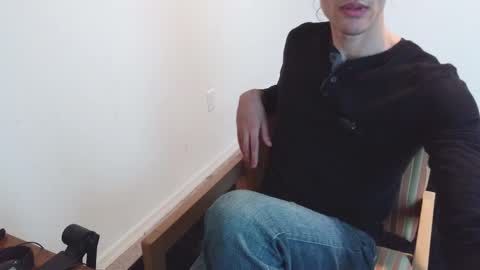 Snapshot of awwdi1 chatting on 02/27/25, 04:10 Edward Skellington online show from 02/27/25, 04:10