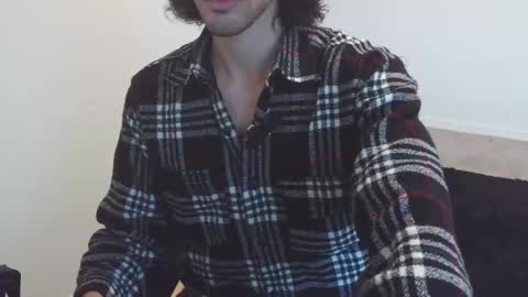 Snapshot of awwdi1 chatting on 03/06/25, 04:17 Edward Skellington online show from 03/06/25, 04:17