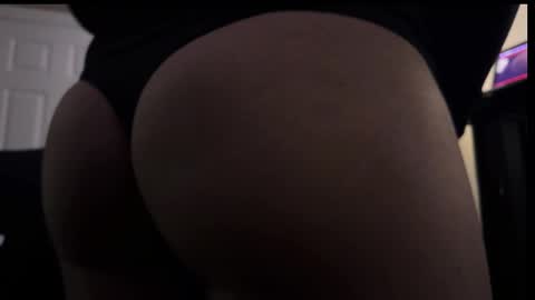 Snapshot of axel101101 chatting on 03/02/25, 12:11 Axel Palacios online show from 03/02/25, 12:11