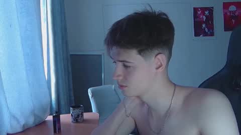 axel_0ne online show from 02/21/26, 08:37