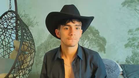 axel_draven online show from 11/12/25, 11:10