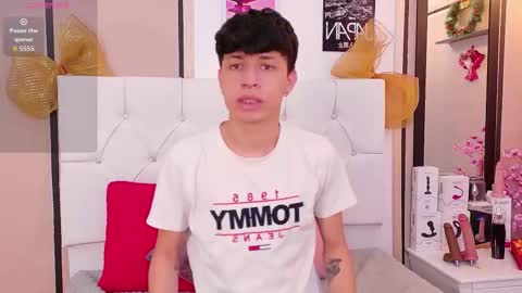 Axel Evanss online show from 01/13/26, 12:21