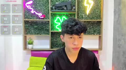 Axel Evanss online show from 04/18/26, 12:20